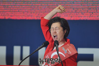 [포토] 지지 호소하는 이은재 여성최고위원 후보