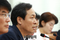 [포토] 발언하는 더불어민주당 우상호 원내대표