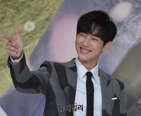 [포토] 구르미그린달빛, 명문가 자제로 안방 복귀하는 진영