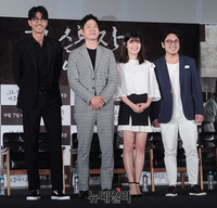 [포토] 영등포에 등장한 영화 '고산자 대동여지도' 주연들