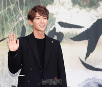 [포토] 비운의 황제로 돌아온 배우 이준기
