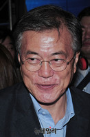 [포토] '제2차 전국대의원대회' 참석한 문재인 전 대표