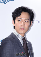 [포토] 이정재, 수트의 정석