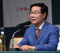 [포토] 울주세계산악영화제 조직위원장 맡은 신장열 군수