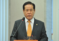 [포토] 발언하는 정치발전특별위원회 배덕광 의원