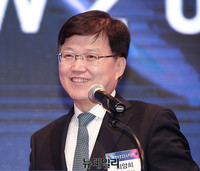 [포토] 스마트클라우드쇼 참석한 미과부 최양희 장관