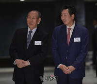 [포토] 단국대후원의밤, 손님맞이하는 장충식-장호성