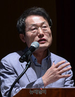 [포토] 조정래북토크, 인사말하는 조희연교육감