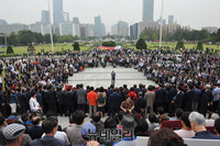 [포토] 군중앞에서 발언하는 정진석 원내대표