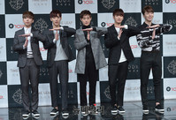 [포토] 남자5인 체제로 컴백한 아이돌그룹 백퍼센트