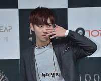 [포토] 지독하게로 컴백한 백퍼센트 종환