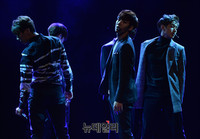 [포토] 2년3개월 만에 타이틀 '지독하게'로 컴백한 백퍼센트