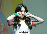 [포토] 아이오아이 김소혜, 깜찍한 포즈