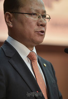 [포토] NPK아카데미 창립식, 축사하는 이종명 의원