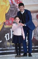 [포토] 얼치기 사기꾼 역 맡은 배우 오지호