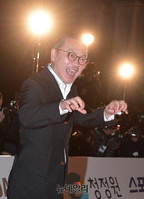 [포토] 청룡영화상, 악역처럼 등장한 김의성