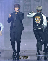 [포토] 열창하는 B1A4 산들