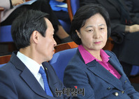 [포토] 대화 나누는 추미애-우상호