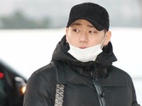 [포토] 출국하는 지코, 넘치는 카리스마