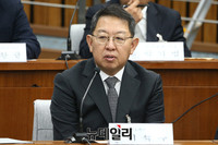 [포토] 질문에 답하는 이석수 전 특별감찰관