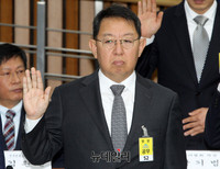 [포토] 증인선서하는 이석수 전 청와대 특별감찰관