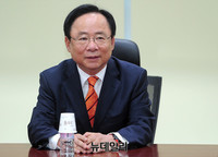 [포토] 국회 개헌추진회의, 발언하는 새누리당 이주영 의원