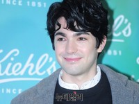 [포토] 로빈, 여심 녹이는 미소