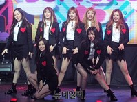 [포토] 그룹 소나무, 파워풀한 무대