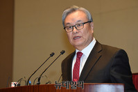 [포토] 모두발언 하는 새누리당 인명진 비대위원장