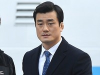 [포토] 헌법재판소 입장하는 이영선 청와대 행정관