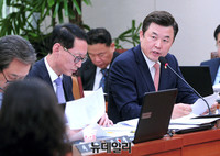 윤영석, 국민정서 대변해 日 '망언' 규탄에 앞장