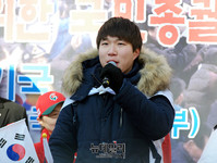 [영상] 태극기집회서 발언하는 이군로 애국청년