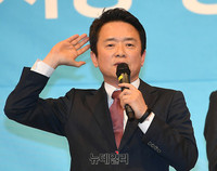 [포토] 출마선언 앞두고 지지호소하는 남경필 경기지사