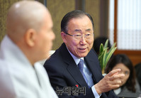 [포토] 자승 스님 만난 반기문 전 유엔 사무총장