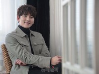 [포토] '조작된도시'로 스크린 복귀하는 배우 지창욱