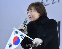 [포토] 방송통신심의위원회 규탄하는 이애란 박사