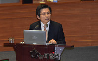 [김평우] “黃 대행, 헌재소장 임명하고 특검 해임하라”