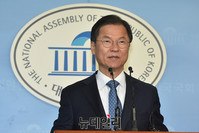 [포토] 공약 발표하는 천정배 국민의당 의원