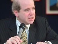 [포토] 미국 내 종북활동 실태 강연하는 '로렌스 펙'박사