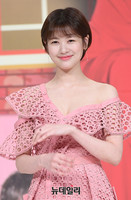 [포토] 파격 원피스 입은 배우 정소민