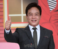 [포토] '아버지가 이상해'로 안방 복귀하는 김영철