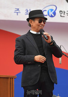 [태극기집회] 윤항기 목사가 부른 여러분(영상)