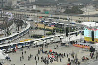 [태극기집회] 속속모이는 촛불집회 참가자