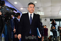 [포토] 특검결과발표 입장하는 특별검사팀