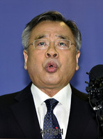 [포토] 특검결과 발표하는 박영수