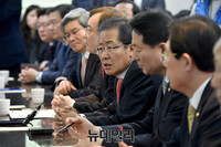 [포토] 자유한국당 초선들과 회동 갖는 홍준표 경남지사