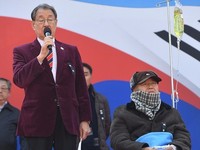 [태극기집회] 탄핵심판 후 대한문에 다시 모인 정광택-권영해 공동대표