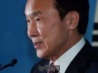 [포토] 정책발표하는 손학규 국민주권개혁회의 의장