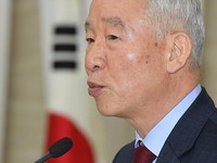 [포토] 대선출마 출사표 던진 남재준 전 국정원장