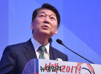 [포토] 농업관련 발언하는 안철수 국민의당 대선후보